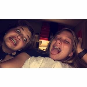 Meet your Posher, Destanie